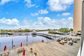 Condo, 1 King Bed with Sofa bed (Laketown Wharf 116) | Terrace/patio
