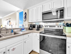 Apartment, Mehrere Betten (Majestic Beach Towers 1-1701) | Eigene Küche