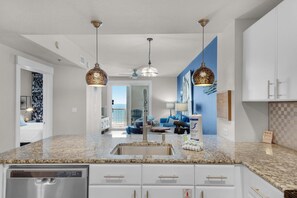 Condo, várias camas (Grand Panama 1-604) | Cozinha privada