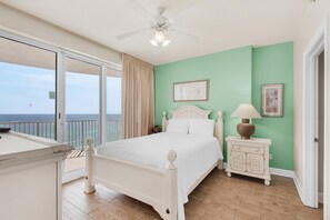 คอนโด, หลายเตียง (Emerald Isle 1201) | Wi-Fi