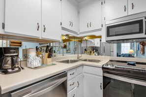 Maison mitoyenne, plusieurs lits (Horizon South 51B) | Cuisine privée