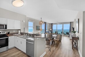 Leilighet, flere senger (Shores of Panama 431) | Eget kjøkken | Ovn og brødrister