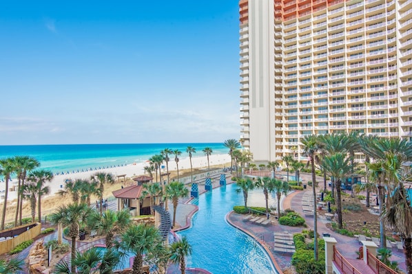 Kondominium, 1 Tempat Tidur King dengan tempat tidur Sofa (Shores of Panama 426) | Kolam renang | Kolam renang indoor dan kolam renang outdoor