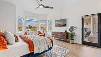 5 soveværelser, skrivebord, strygejern/strygebræt, weekendseng