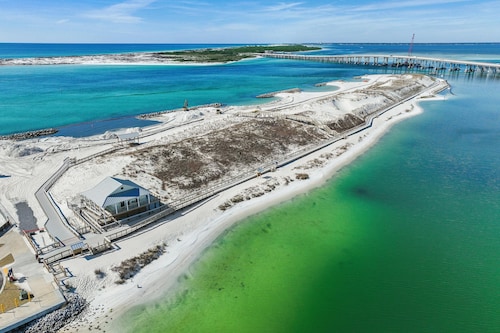 Pelican Beach Terrace 807