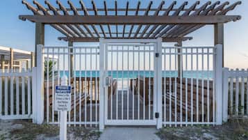 Apartment, Mehrere Betten (Chateau La Mer II #103- Dreamland Des) | Unterkunftsgelände