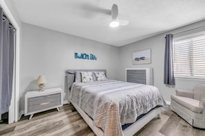 Condo, 2 camas Queen size (St Thomas Square Villa 414) | 2 habitaciones y wifi