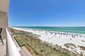LÀgenhet - flera sÀngar (Majestic Beach Towers 1-407) | Strand | PÄ stranden