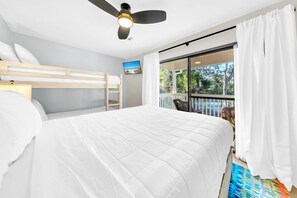 House, Multiple Beds (Cassine Gardens 273- Kwitcherbeachin')