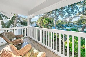 House, Multiple Beds (Cassine Gardens 273- Kwitcherbeachin') | Terrace/patio