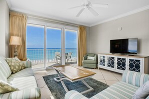 Condo, Multiple Beds (Grandview East 301) | Living area