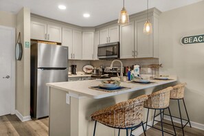 Condo, 1 King Bed with Sofa bed (Sandprints B11- Breakaway Bliss) | Private kitchen | Oven, toaster - Sandprints B11- Breakaway Bliss (Miramar Beach)
