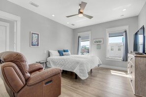 Townhome, Multiple Beds (Pelican at Sound Side) | 5 bedrooms, WiFi