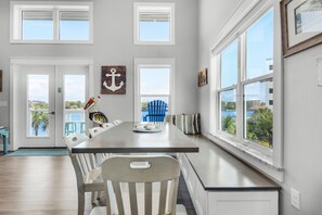Townhome, Multiple Beds (Pelican at Sound Side) | Dining
