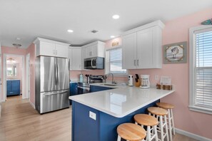 Condo, Multiple Beds (St. Martin Beachwalk Villas 423) | Private kitchen | Oven, toaster - St. Martin Beachwalk Villas 423 (Destin)