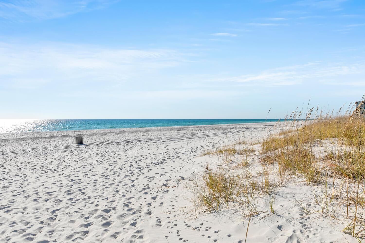 Studio, 1 Queen Bed with Sofa bed (Top of the Gulf 811) | Beach