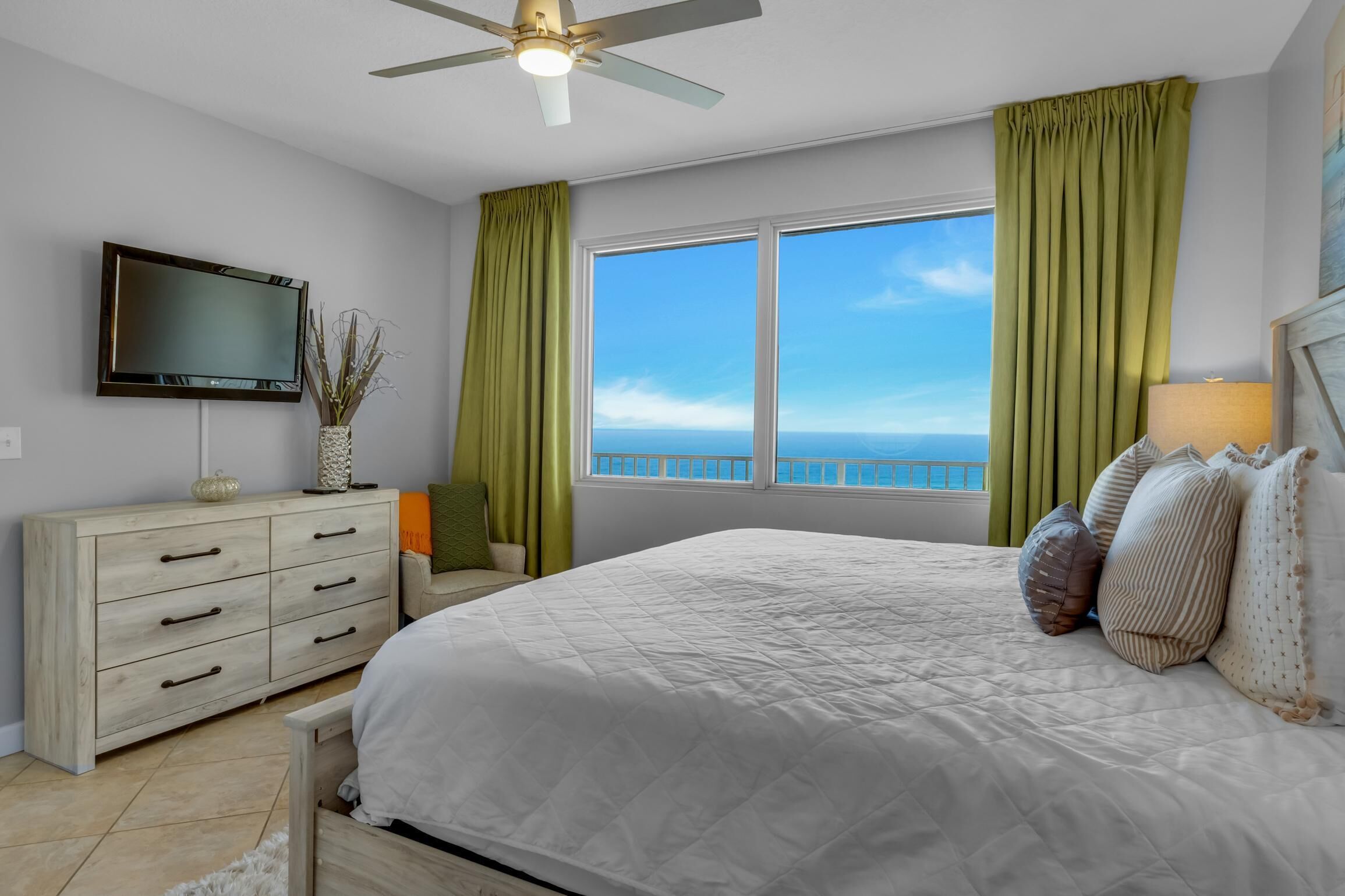Condo, 1 cama King size y sofá cama (Shores of Panama 1117) | 2 habitaciones y wifi 