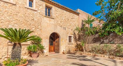 S'ALQUERIA ROTJA - Prächtige Finca aus dem 17. Jahrhundert mit Schwimmbad in Santanyí