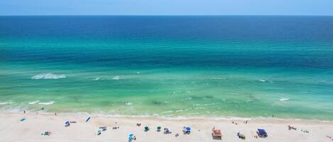 Condo, varias camas (Emerald Isle 1903) | Playa | En la playa