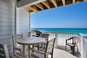 타운홈, 침대(여러 개) (Summer Haven B- Cast a Waves) | 야외 식당