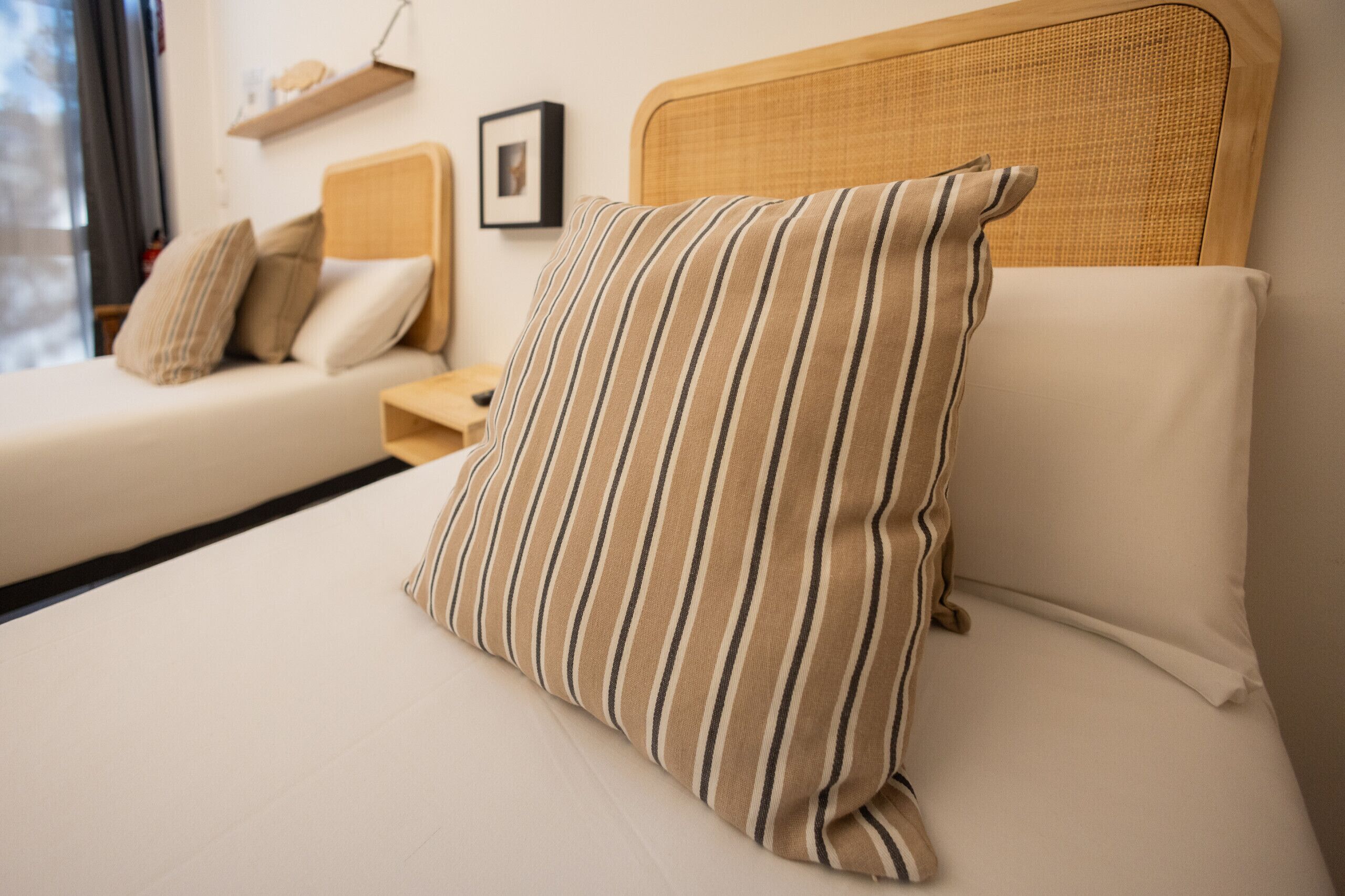 1 slaapkamer, een strijkplank/strijkijzer, gratis wifi, beddengoed