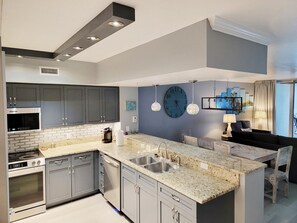 Appart'hôtel, plusieurs lits (Emerald Beach 1036 - Turquoise Turtle) | Cuisine privée