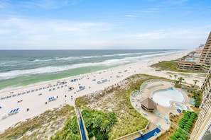 Condo, Multiple Beds (Emerald Beach 1036 - Turquoise Turtle) | Beach