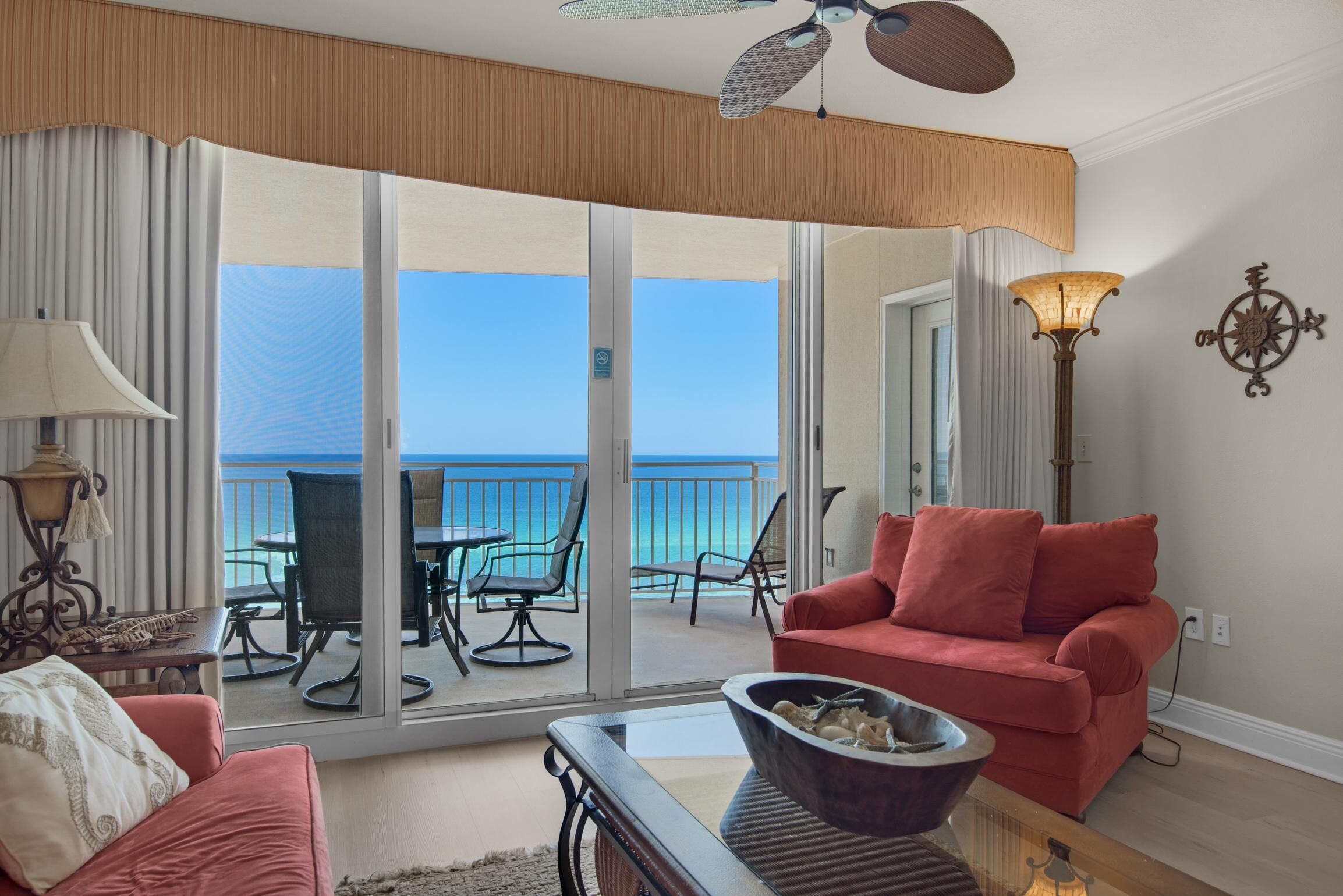 Condo, Multiple Beds (Emerald Beach 1036 - Turquoise Turtle) | Living area
