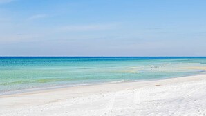 Hus - flera sängar (Golden Shores) | Strand