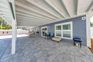 House, Multiple Beds (Rustic Oasis) | Terrace/patio