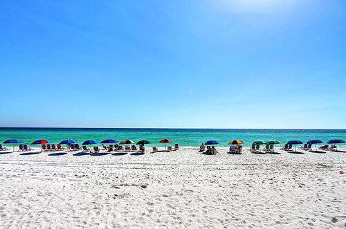 Shoreline Towers 2086