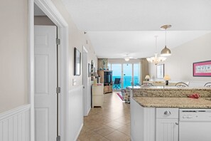 Condo, 1 King Bed with Sofa bed (Leeward Key 904) | Interior - Leeward Key 904 (Miramar Beach)