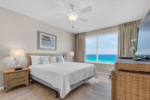 Kondominium, 1 Tempat Tidur King dengan tempat tidur Sofa (Leeward Key 904) | 2 kamar tidur dan Wi-Fi