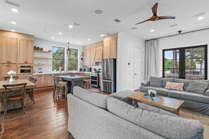 Maison, plusieurs lits (Paradise Pete's) | Intérieur