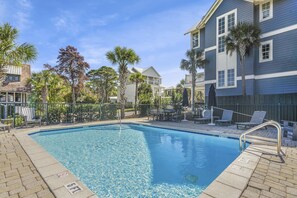 House, Multiple Beds (Paradise Pete's) | Pool