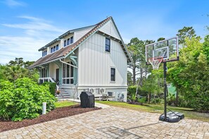 Maison, plusieurs lits (Paradise Pete's) | Extérieur