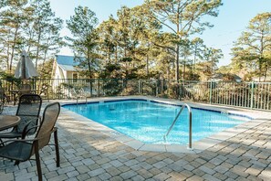 House, Multiple Beds (Paradise Pete's) | Pool