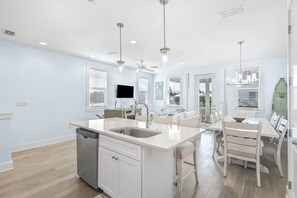 Townhome, Multiple Beds (The Sea Turtle House) | Private kitchen - The Sea Turtle House (Santa Rosa Beach)