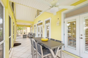 Maison, Plusieurs lits (SEA Ya on the Turnaround) | Restauration en plein air