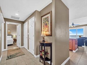 Condo, Multiple Beds (Sterling Reef 1203)