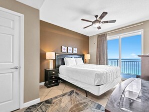 Condo, Multiple Beds (Sterling Reef 1203)