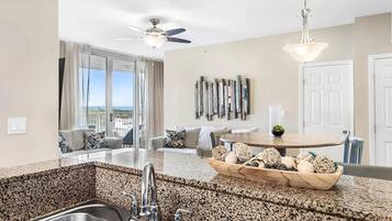 Condo, Multiple Beds (Palms Resort #1516 Full 2 Bedroom) | Interior