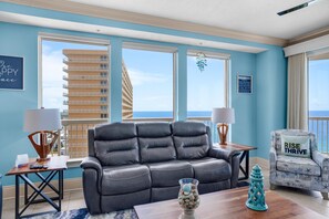 Living area - Seychelles 1601 (Panama City Beach)