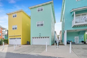 House, Multiple Beds (Summer Towne Cottages #8 - Sea-Queste) | Exterior - Summer Towne Cottages #8 - Sea-questered (Panama City Beach)