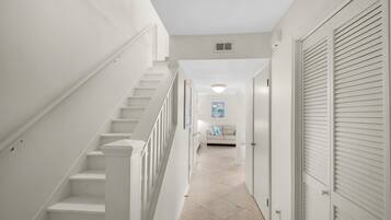 House, Multiple Beds (SouthBay by the Gulf #81) | Interior