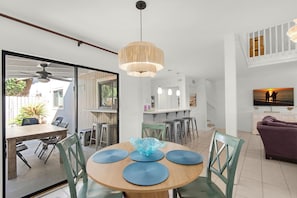 Dining - Seascape 51A - Beach Baby (Miramar Beach)