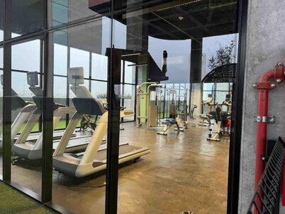 Estilo Minimalista Frente Arena y Parque Fundidora