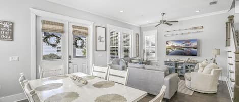 House, Multiple Beds (Barefoot Blessing) | Dining