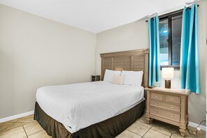 Condo, 1 Queen Bed with Sofa bed (Sunbird 604W) | 1 bedroom, WiFi
