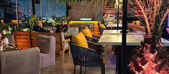 Sonata 44 Hotel Laureles